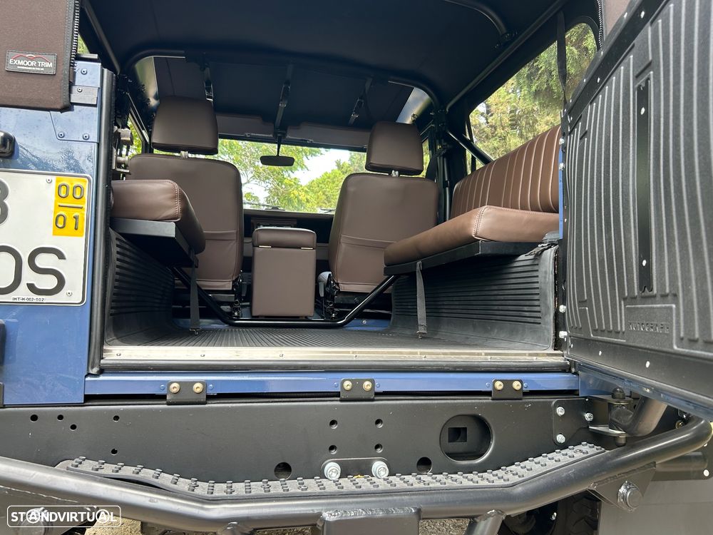 Land Rover Defender 90 2.5 Td5 Soft Top - 22