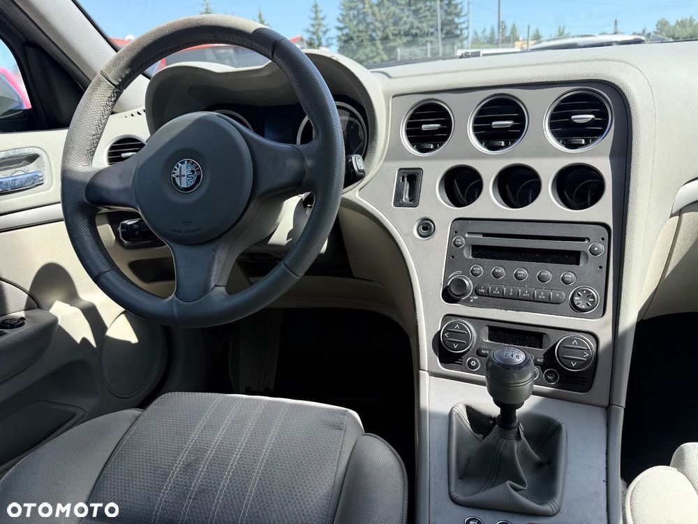 Alfa Romeo 159 2.2JTS Distinctive - 12