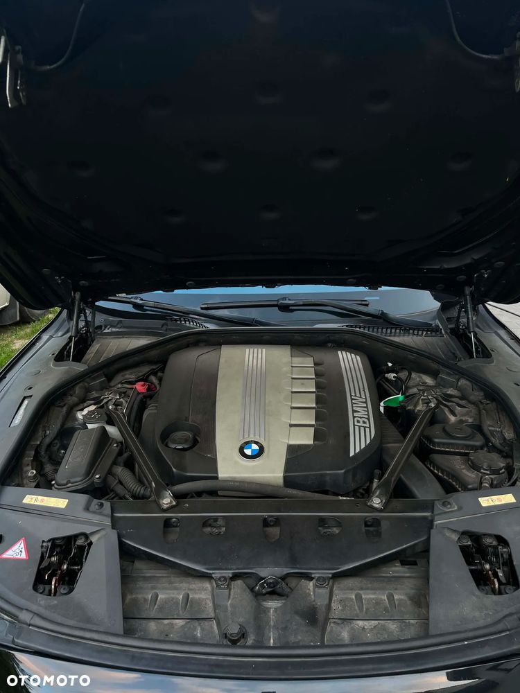 BMW Seria 7 730d - 12
