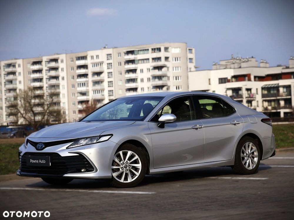 Toyota Camry 2.5 Hybrid Comfort CVT - 25