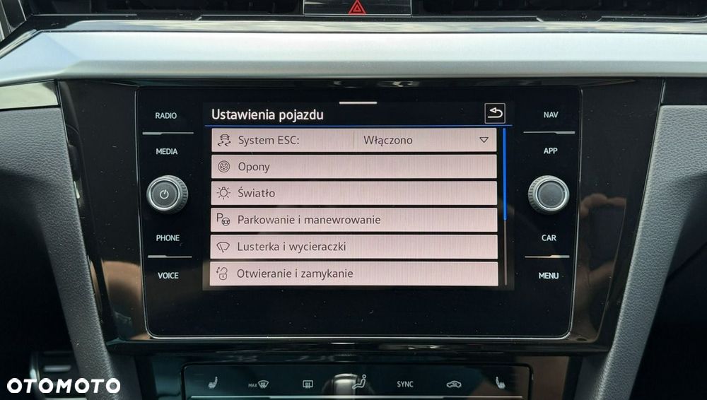 Volkswagen Arteon 2.0 TDI SCR Elegance DSG - 30