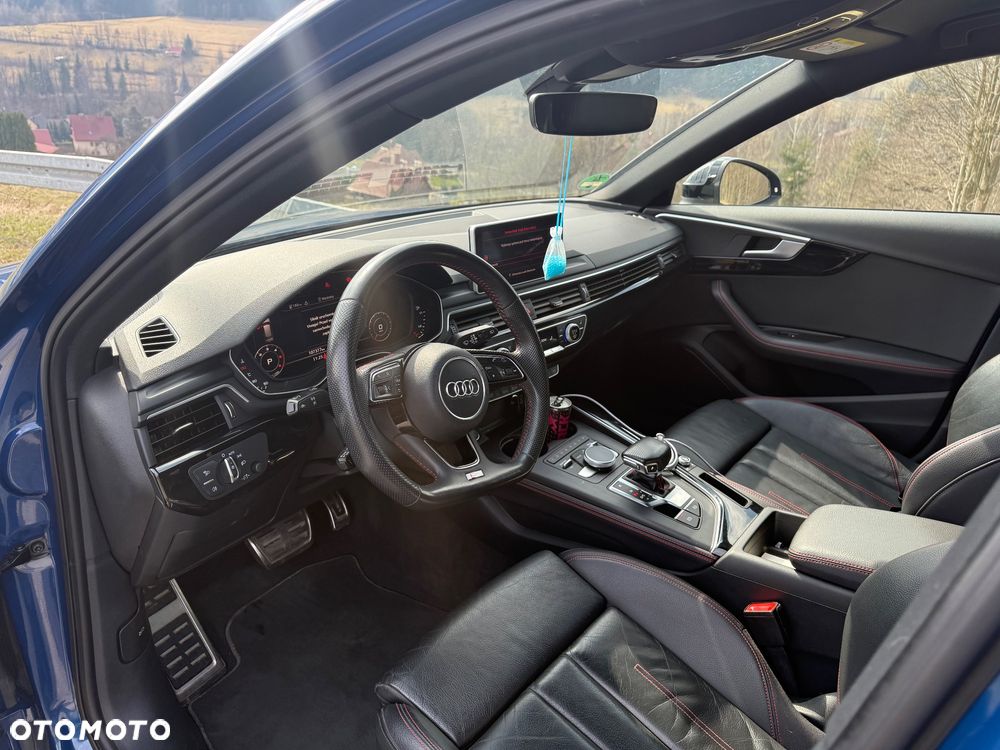 Audi A4 Avant 40 TDI S tronic - 12