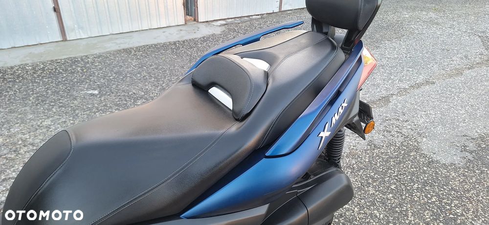 Yamaha X-max - 6
