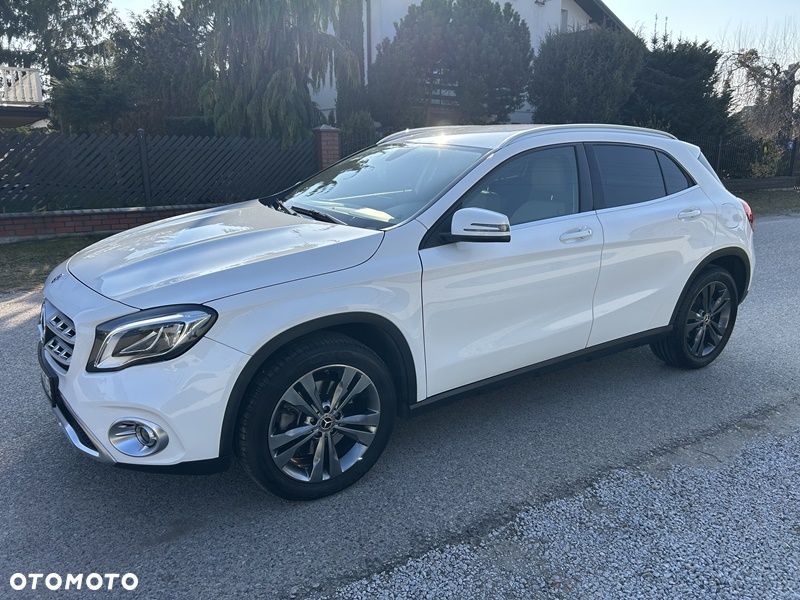 Mercedes-Benz GLA 250 7G-DCT UrbanStyle Edition - 2