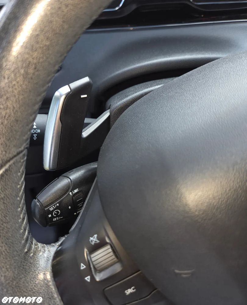 Peugeot 208 1.2 PureTech Active ETG5 - 19