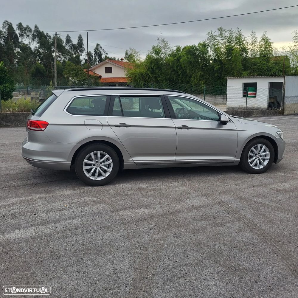 VW Passat Variant 1.6 TDI BlueMotion - 15