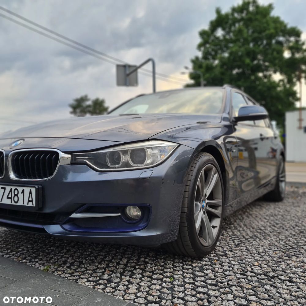 BMW Seria 3 320d Touring Sport Line - 13