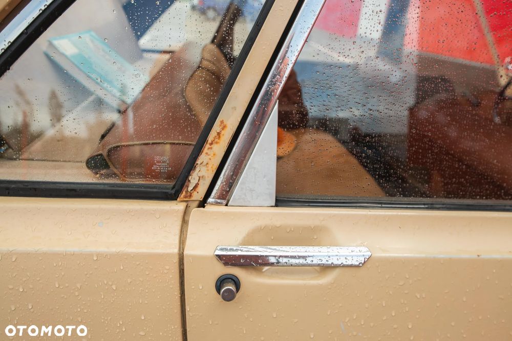 Renault Inny - 33