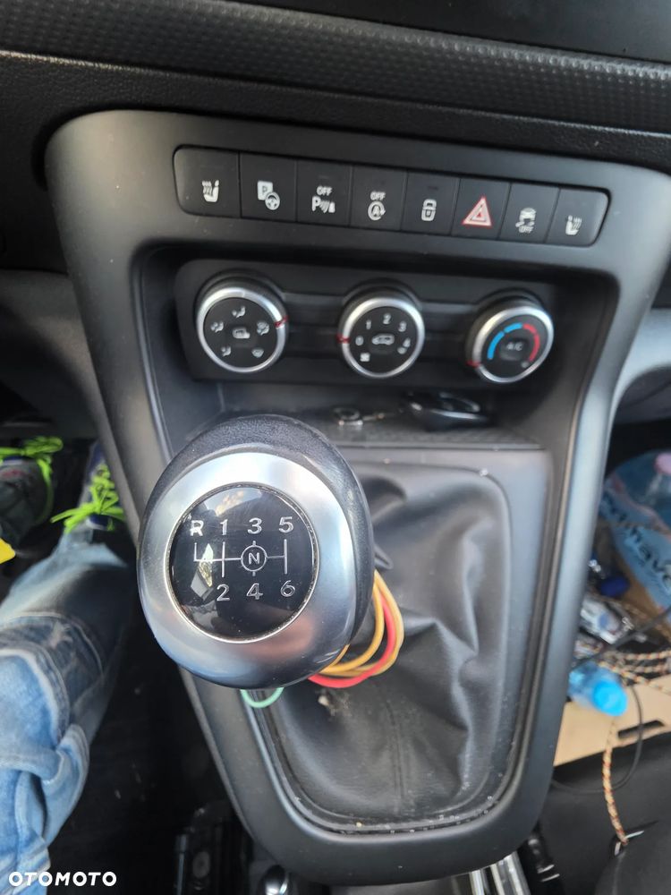 Mercedes-Benz Citan - 24
