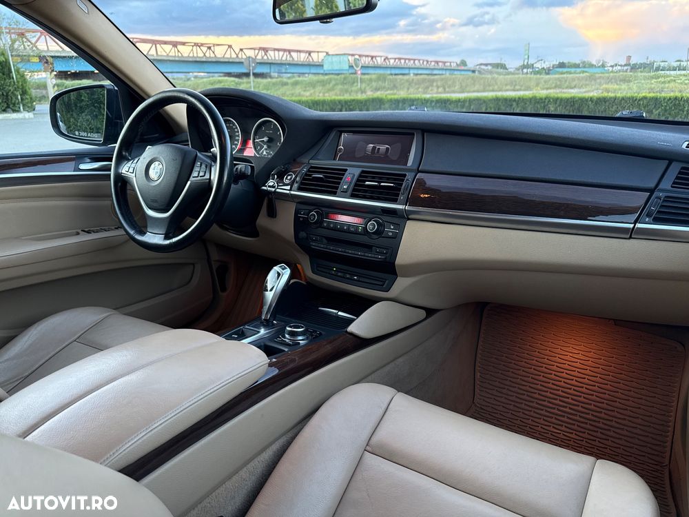 BMW X6 - 25