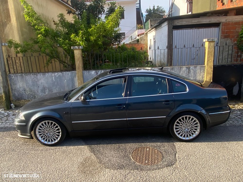VW Passat 1.9 TDi Highline - 1