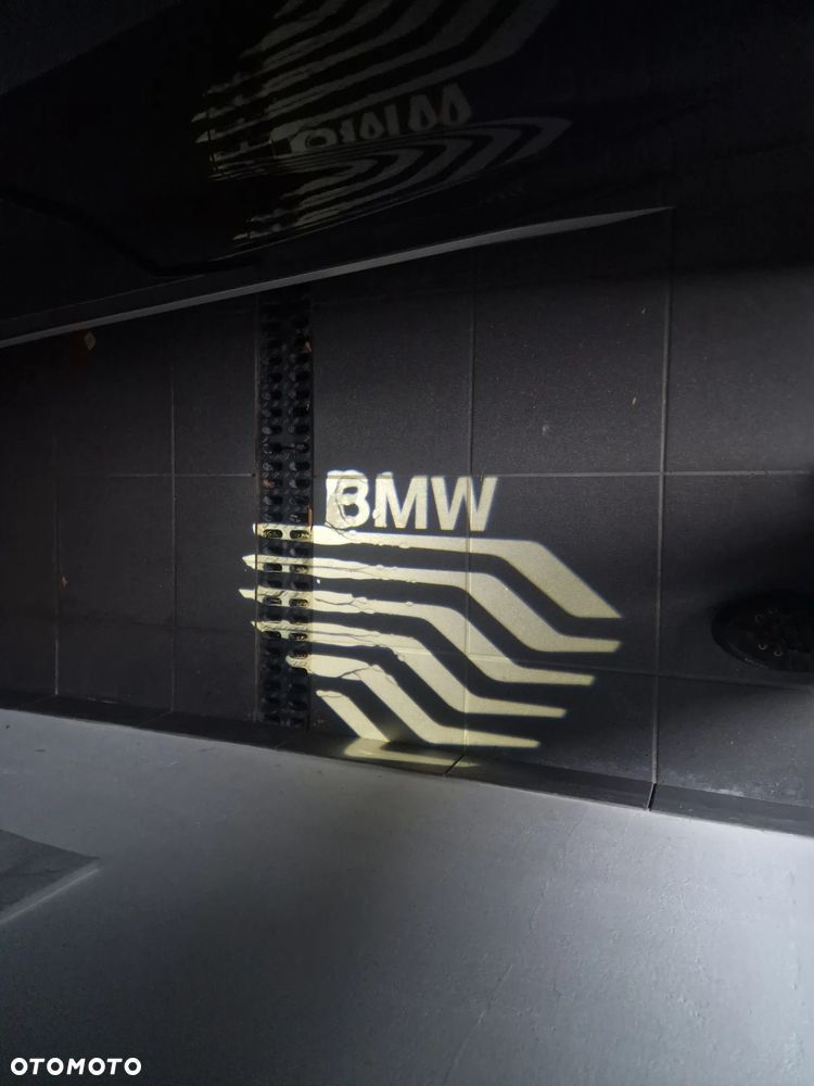 BMW iX1 xDrive30 66.5kWh xLine - 35