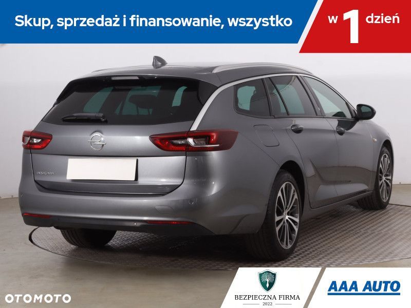 Opel Insignia - 7