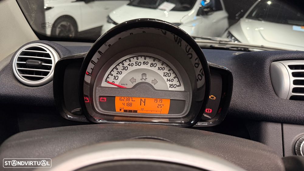 Smart Fortwo Cabrio - 11