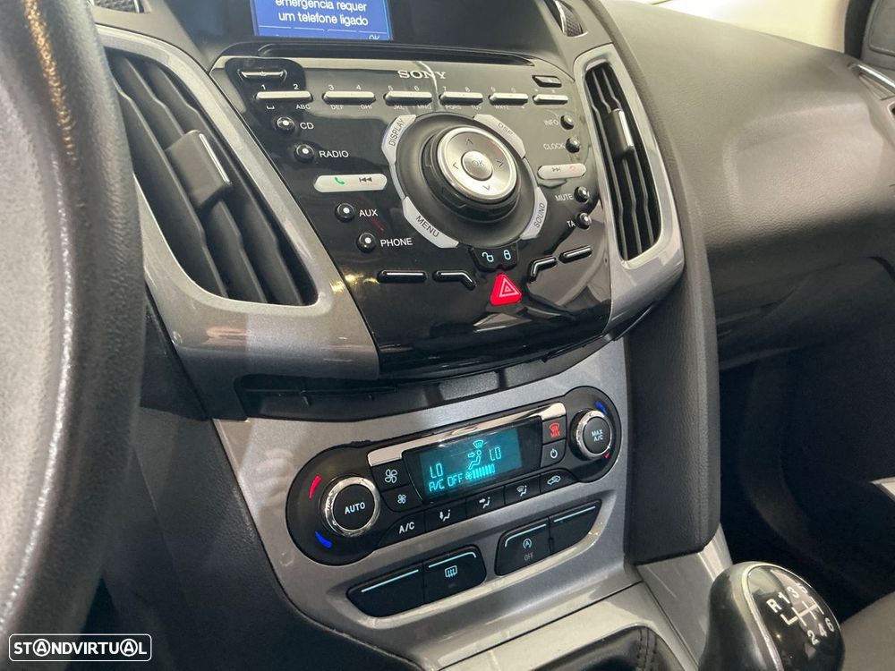 Ford Focus SW 1.6 TDCi Titanium - 10