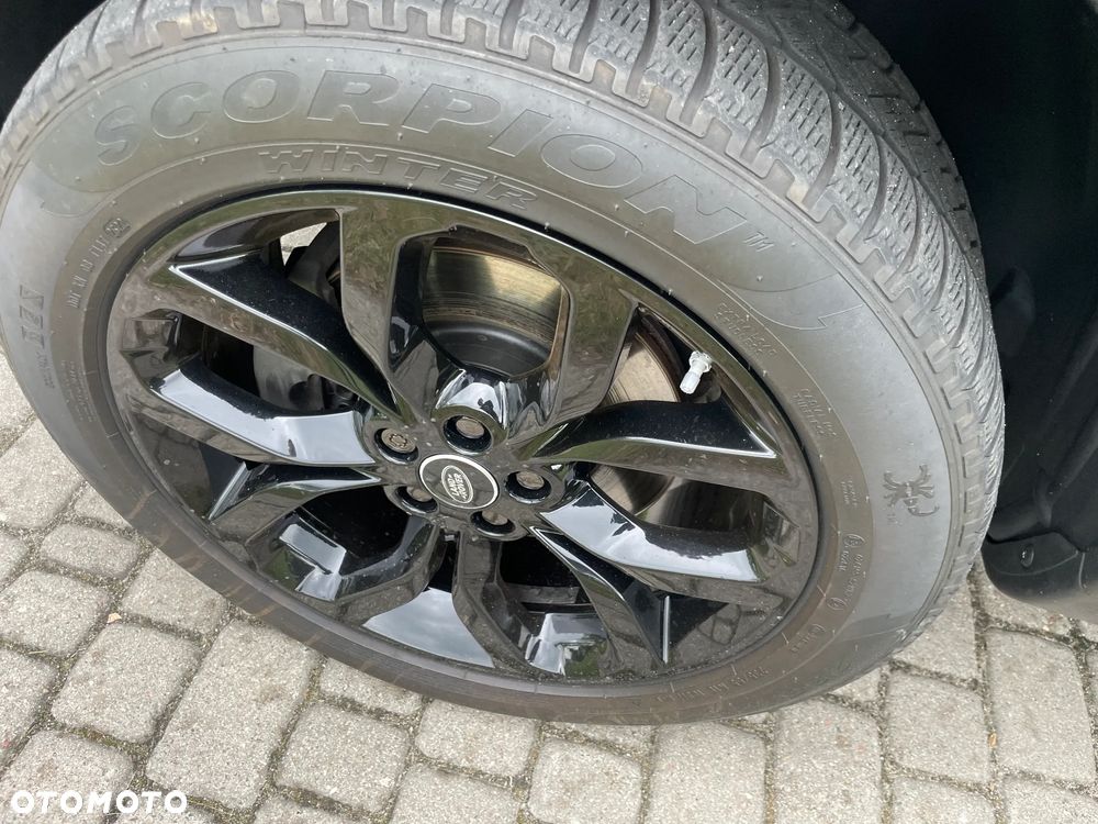 Land Rover Discovery Sport D150 R-Dynamic HSE - 16