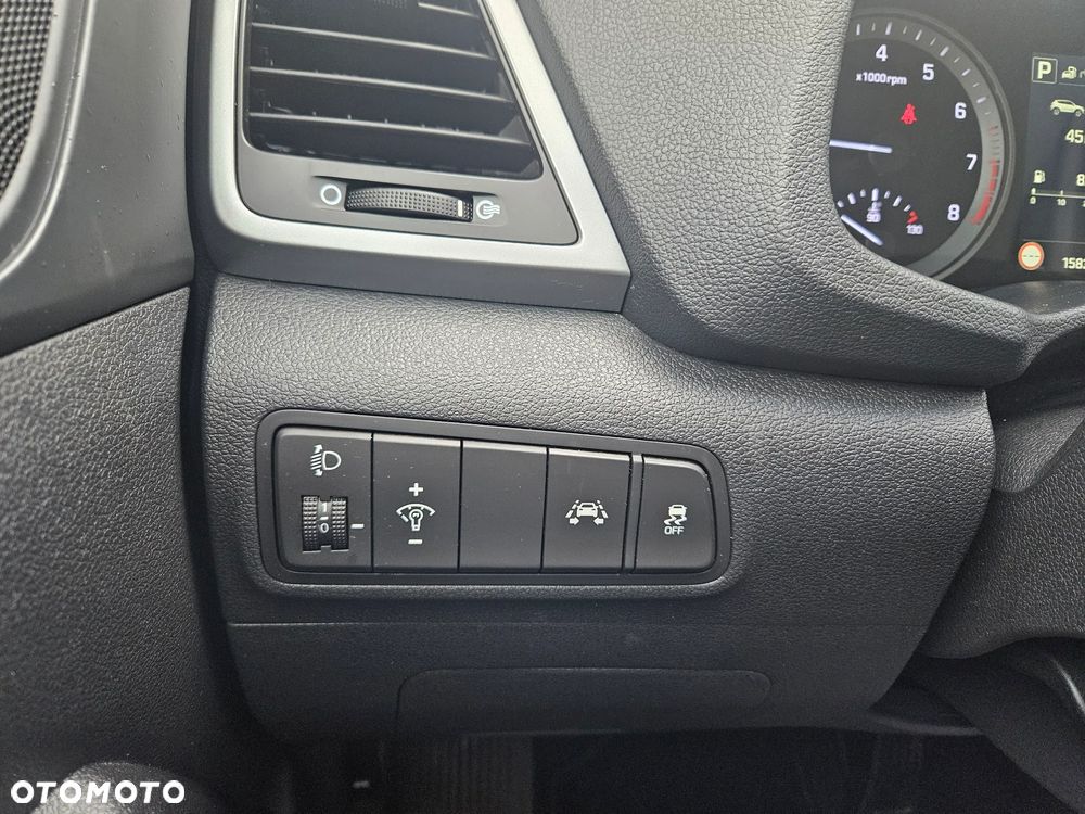 Hyundai Tucson 1.6 T-GDI Style 4WD DCT - 26