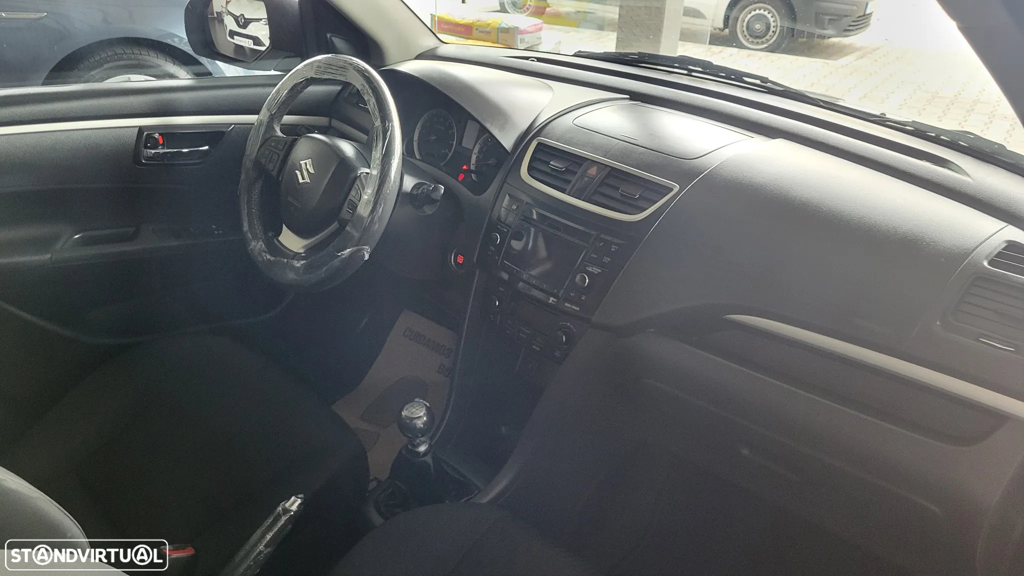 Suzuki Swift 1.2 VVT GLX - 15