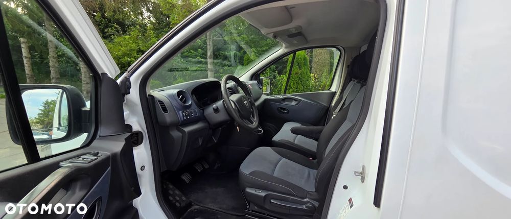 Opel VIVARO LONG KLIMATYZACJA 125KM - 12