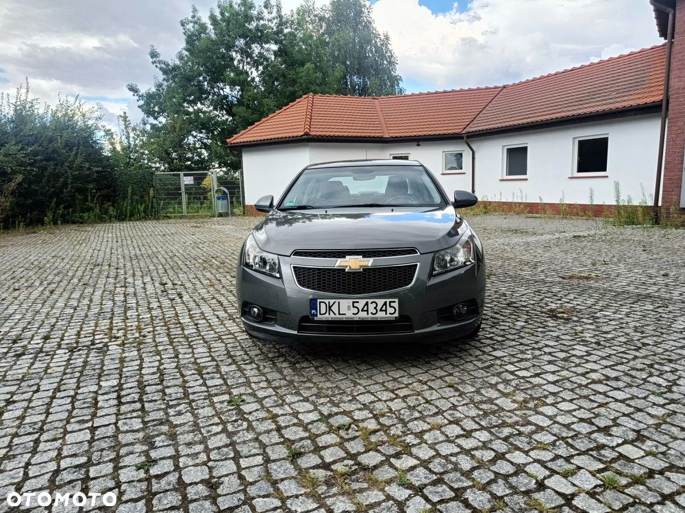Chevrolet Cruze 1.6 - 2