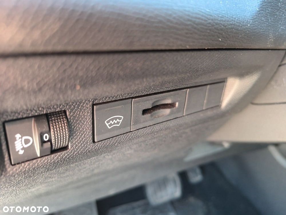 Peugeot 408 1.2 PureTech Allure Pack S&S EAT8 - 13