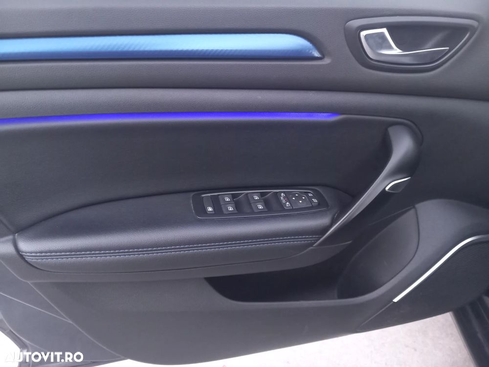 Renault Megane ENERGY dCi 110 EDC GT LINE - 11