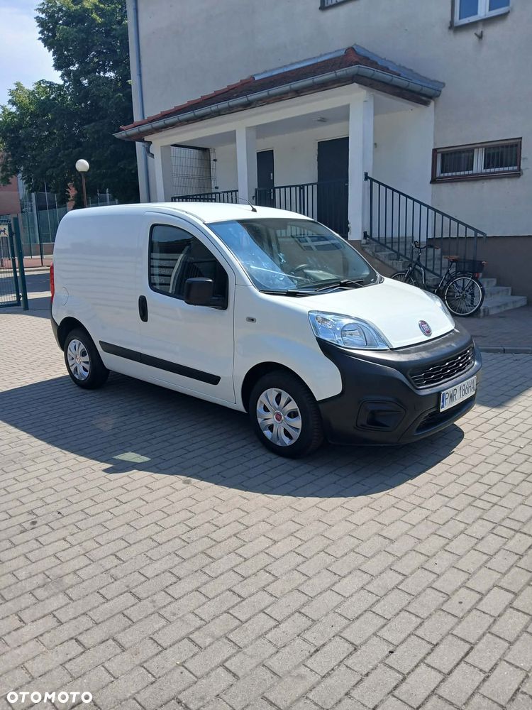 Fiat Fiorino 1.4 Easy - 11