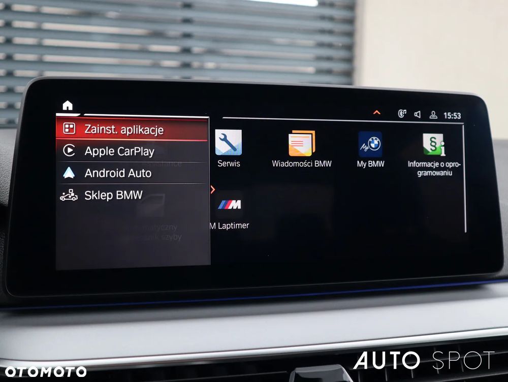 BMW Seria 5 518d mHEV - 33