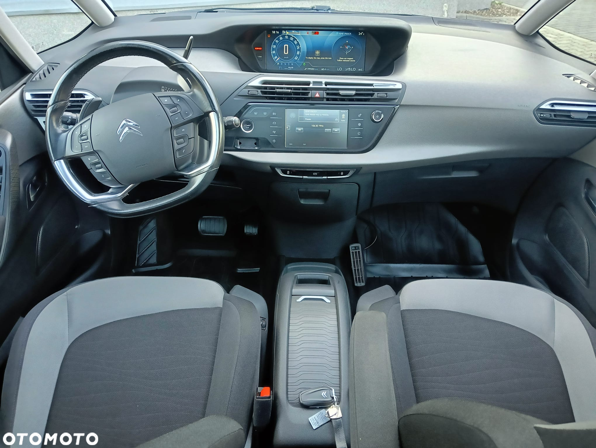 Citroën C4 Grand Picasso 1.6 BlueHDi Shine S&S EAT6 - 26