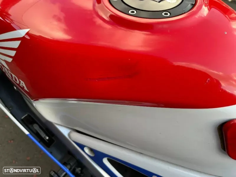 Honda VFR VFR400 NC30 - 7
