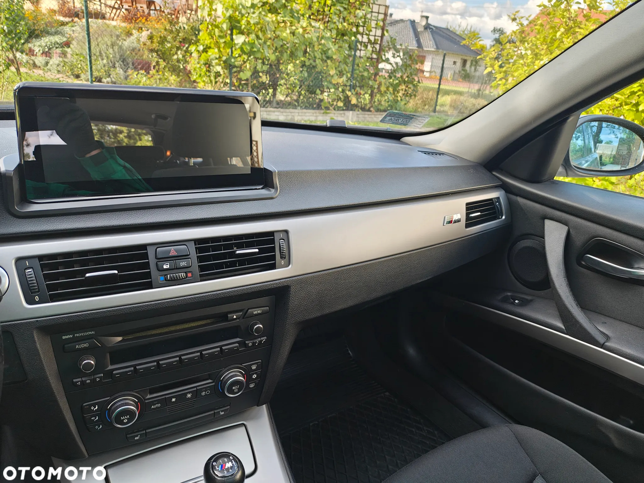 BMW Seria 3 320i Touring - 13