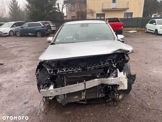 Mercedes-Benz Klasa B 250 e Style 8G-DCT - 9