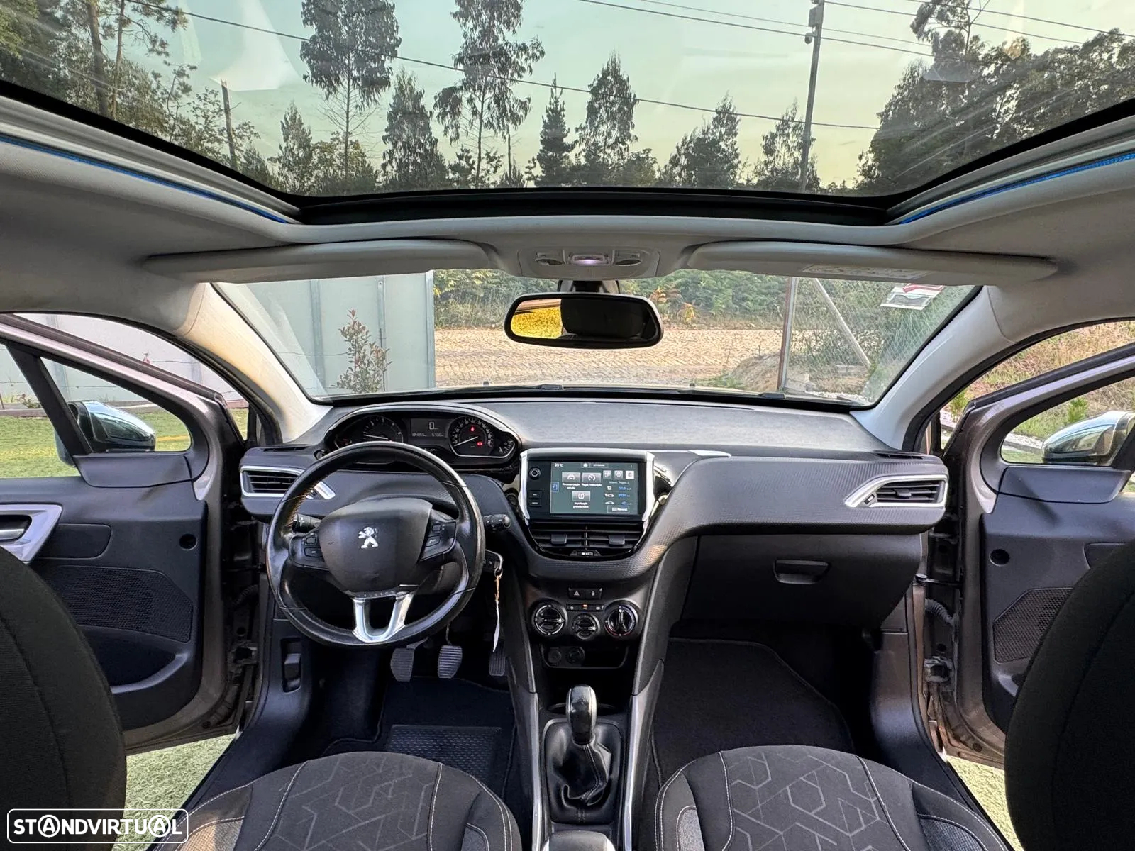 Peugeot 2008 1.6 BlueHDi Style - 3