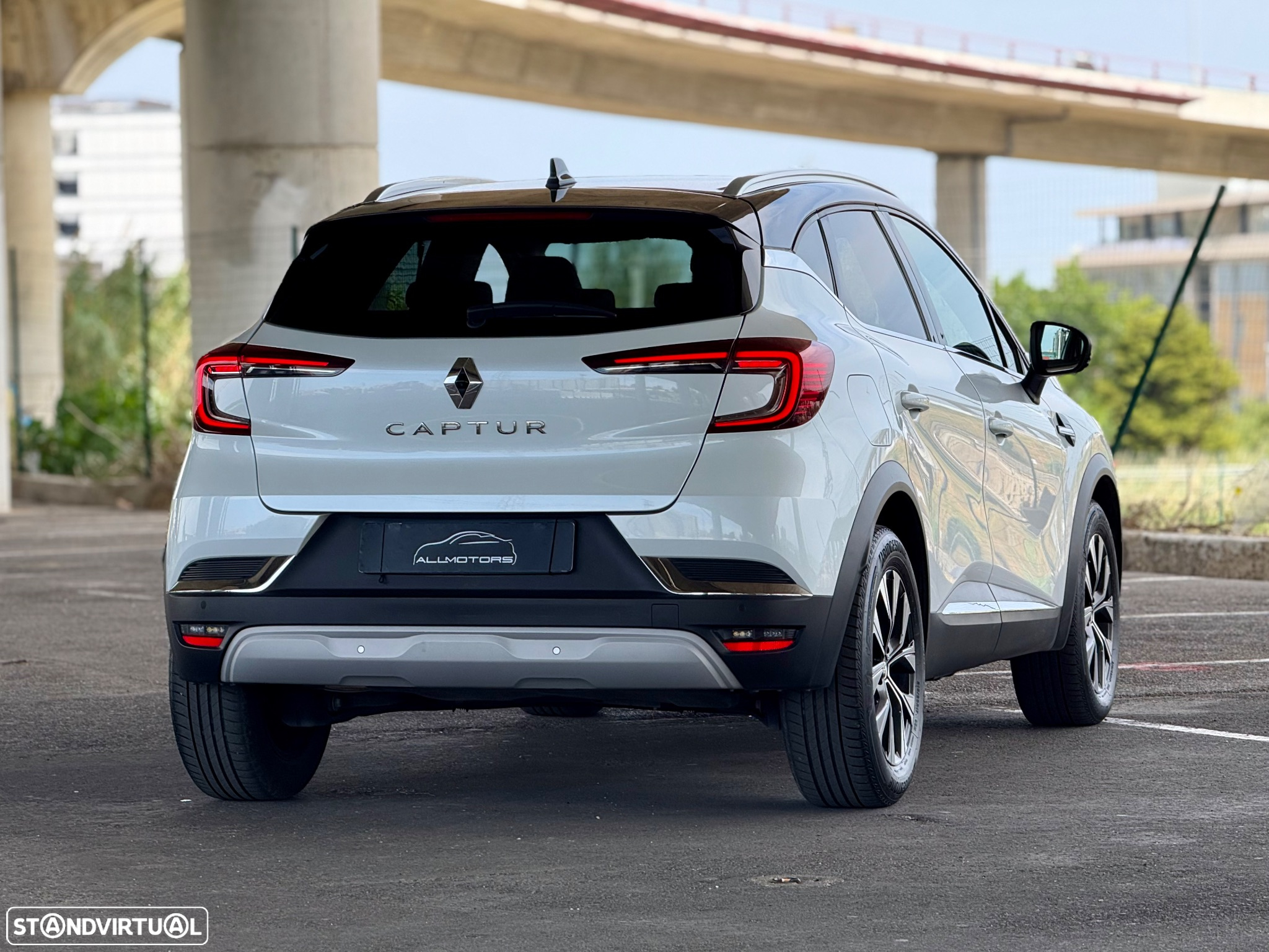 Renault Captur 1.0 TCe Exclusive Bi-Fuel - 15