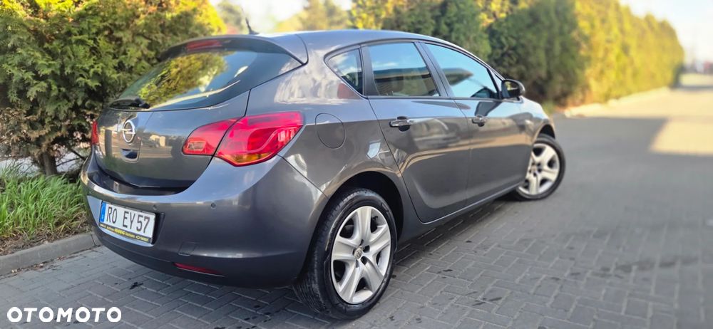 Opel Astra 1.6 Active - 16