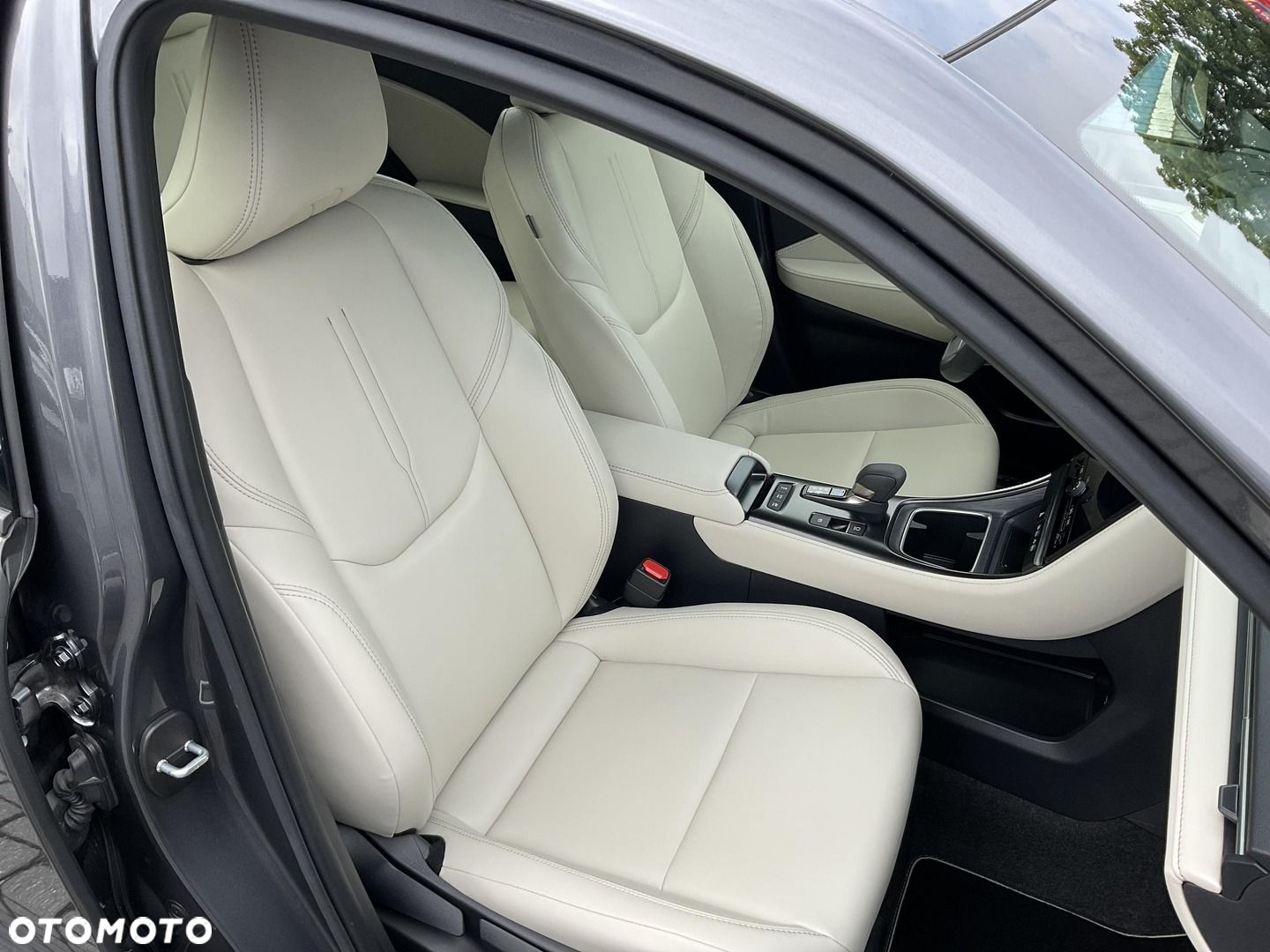 Lexus LBX 1.5 Hybrid Elegant - 15