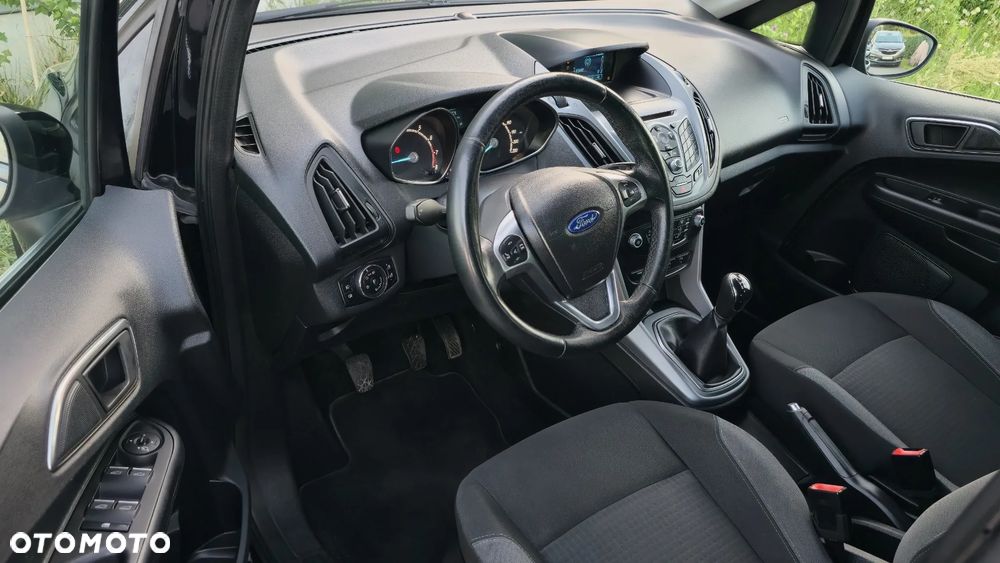Ford B-MAX - 25