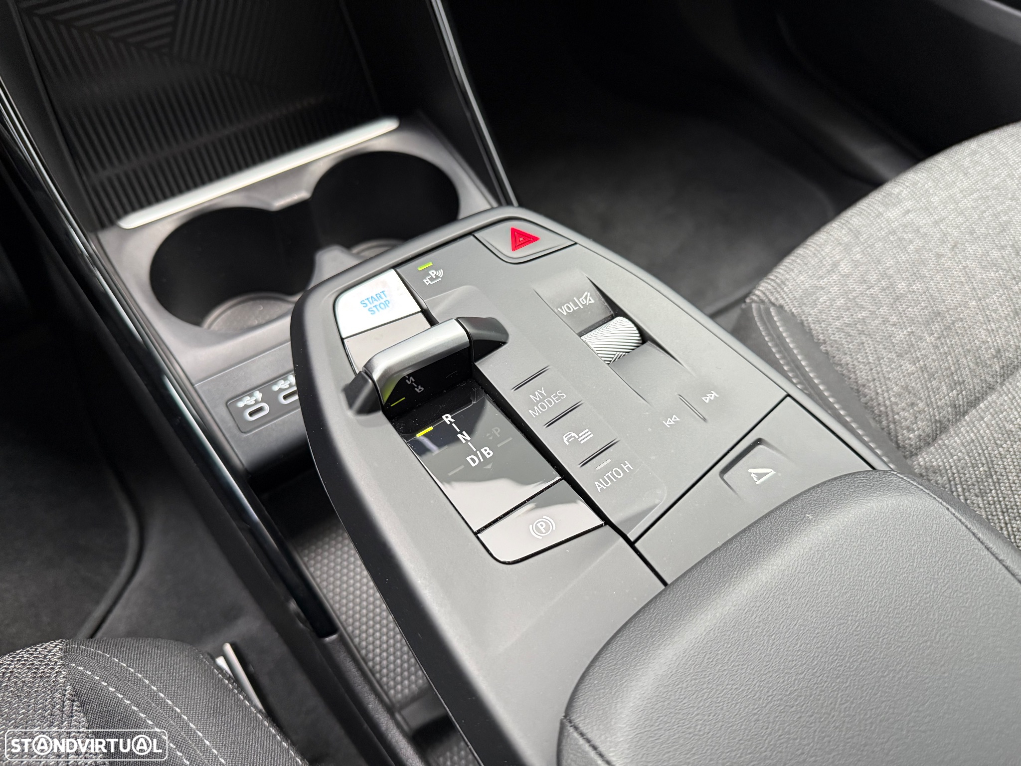 BMW iX1 xDrive30 - 22