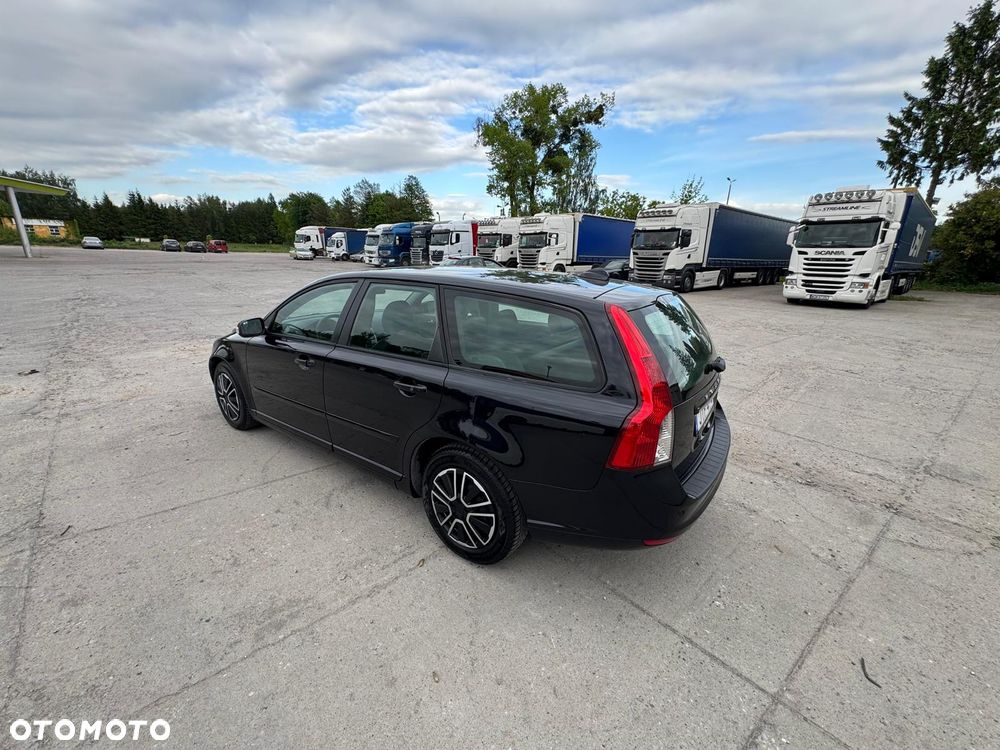 Volvo V50 1.8 Summum - 4