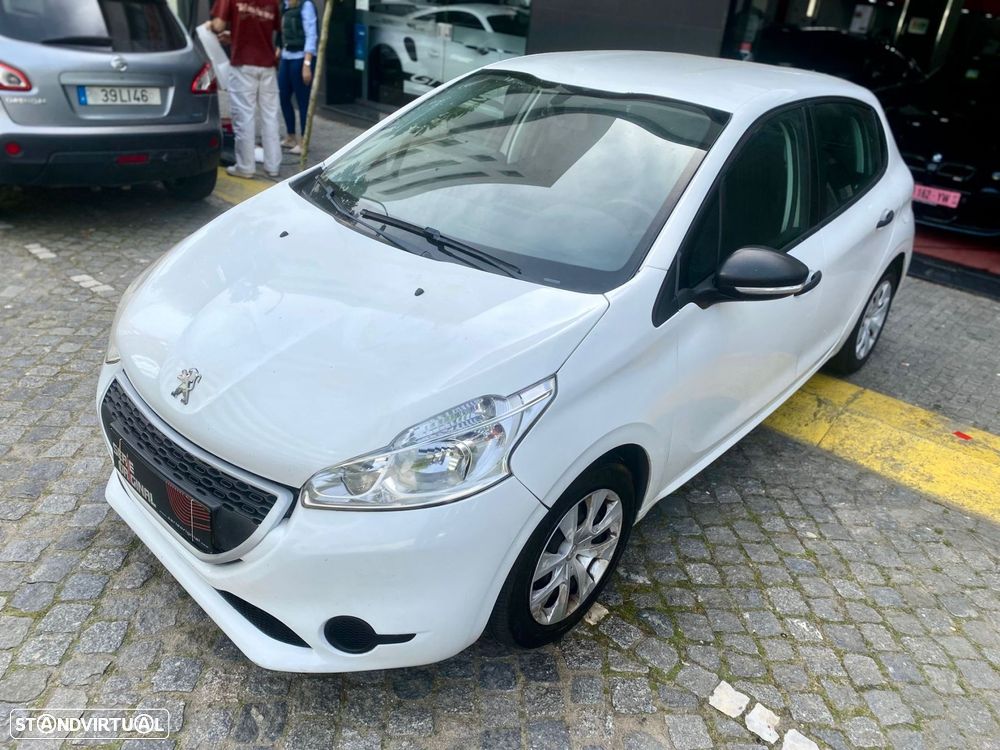Peugeot 208 1.4 HDi - 2