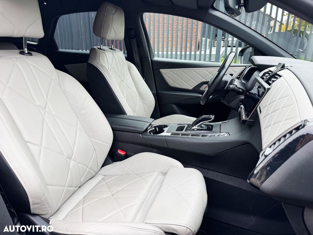 DS Automobiles DS 7 Crossback Crossback 4x4 RIVOLI - 17