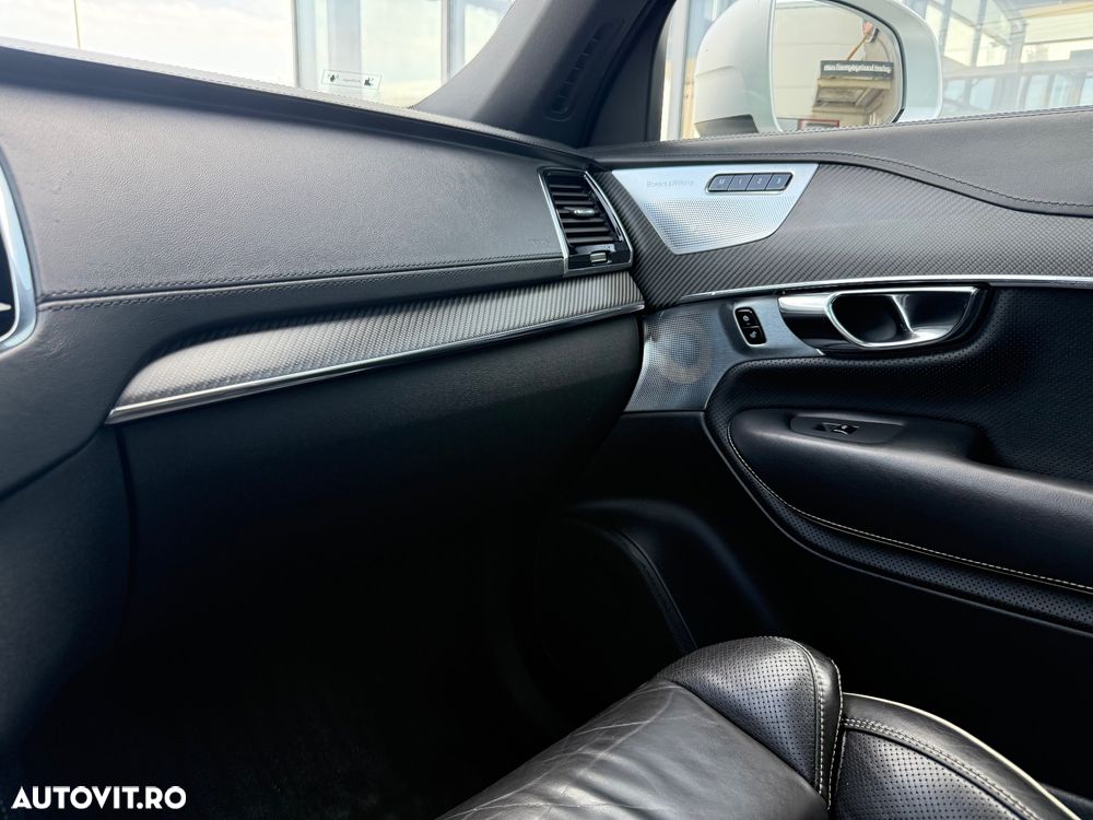 Volvo XC 90 D5 AWD R-Design - 40