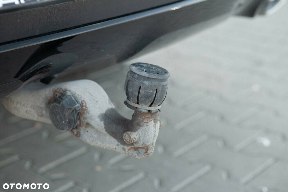 Mercedes-Benz GLE - 33