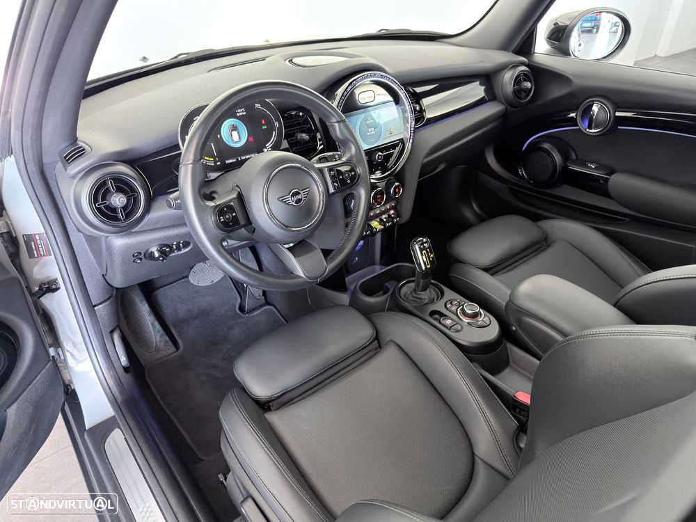 MINI 3 Portas Cooper SE Premium Classic - 13