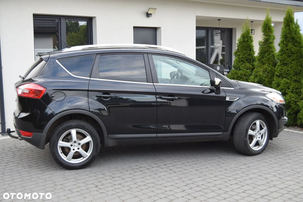 Ford Kuga 2.0 TDCi 4x4 Titanium - 12