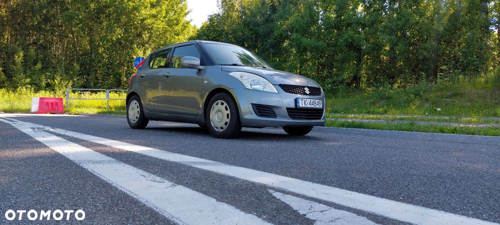 Suzuki Swift - 2