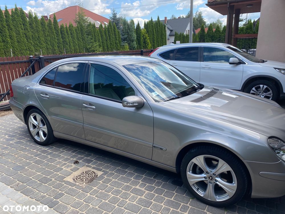 Mercedes-Benz Klasa E 320 CDI Classic - 4