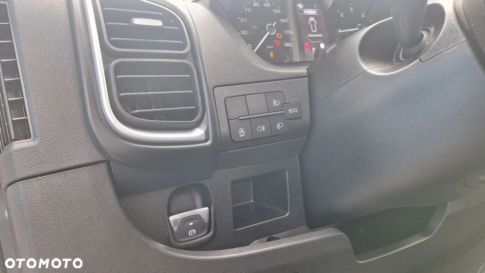 Peugeot Boxer Podwozie z zabudową skrzyniową - 11