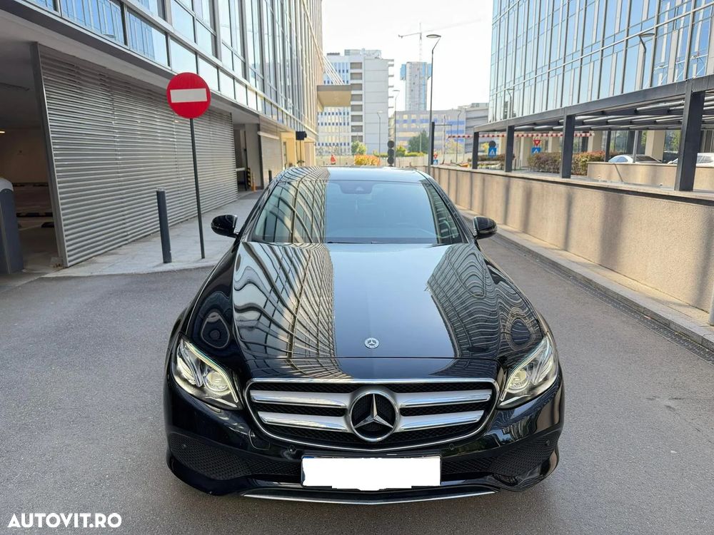 Mercedes-Benz E 200 9G-TRONIC Avantgarde - 2