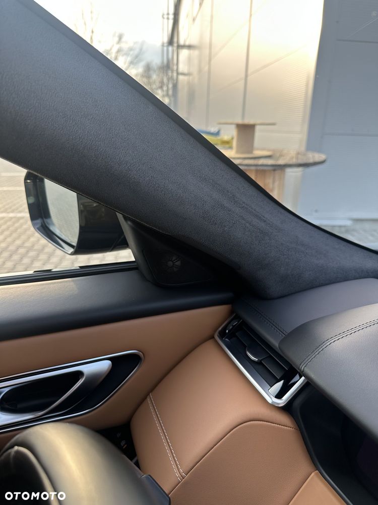 Land Rover Range Rover Velar 3.0 P400 mHEV R-Dynamic HSE - 15